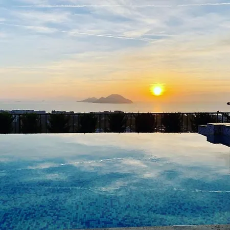 Bodrum - 5 Bedrooms “sunset Villa”, With Infinity Heated Swimming Pool Вилла *