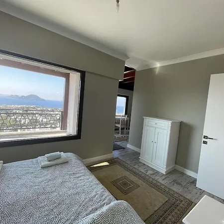Bodrum - 5 Bedrooms “sunset Villa”, With Infinity Heated Swimming Pool Вилла